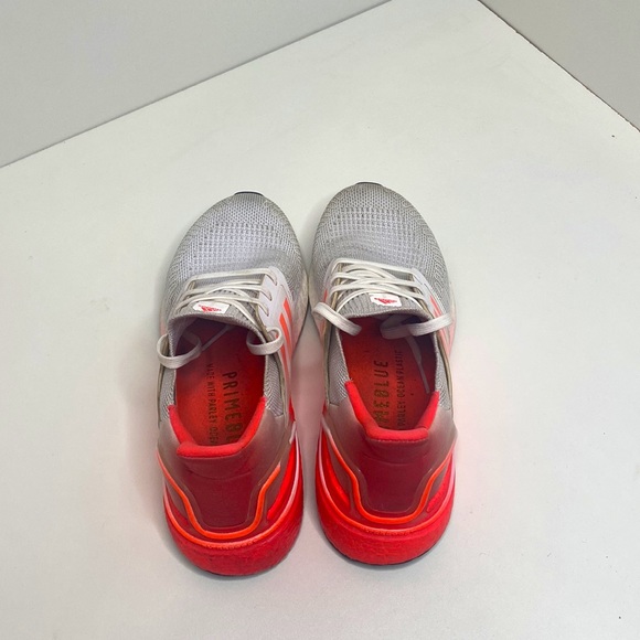 Adidas ultra boost runners - Picture 2 of 9